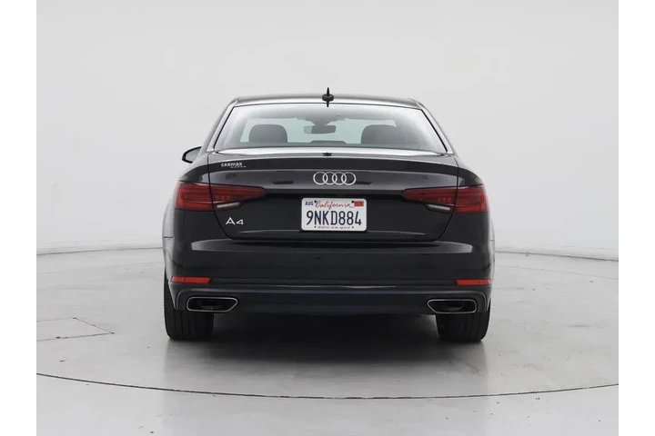 $16998 : Audi A4 2019 Titanium 40 TFS image 6