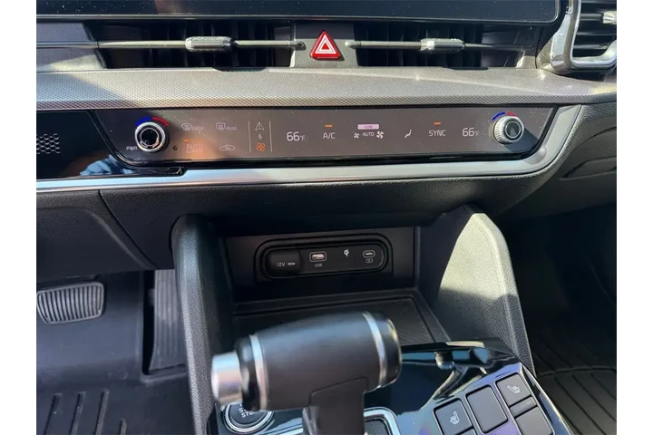 $26000 : Kia Sportage 2023 SX 4dr SUV image 8