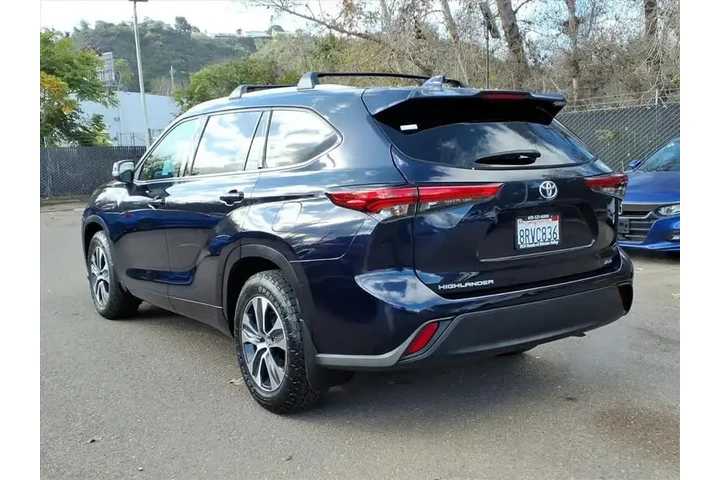 $25872 : Toyota Highlander 2020 XLE 4 image 7