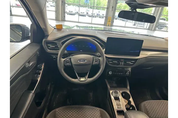 $24000 : Ford Escape 2023 AWD Active image 2