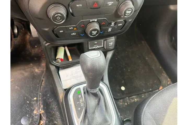 $15000 : Jeep Renegade 2020 Latitude image 7
