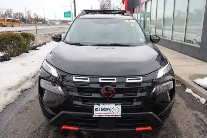 $27477 : Nissan Rogue 2025 AWD Rock C image 4