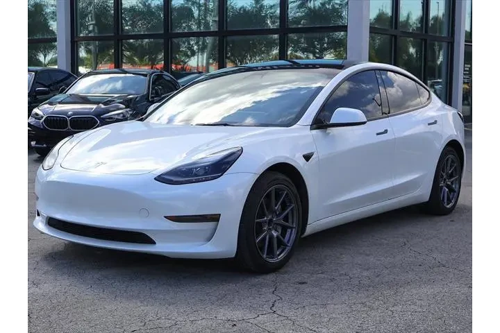 $21990 : Tesla Model 3 2023 4dr Sedan image 8