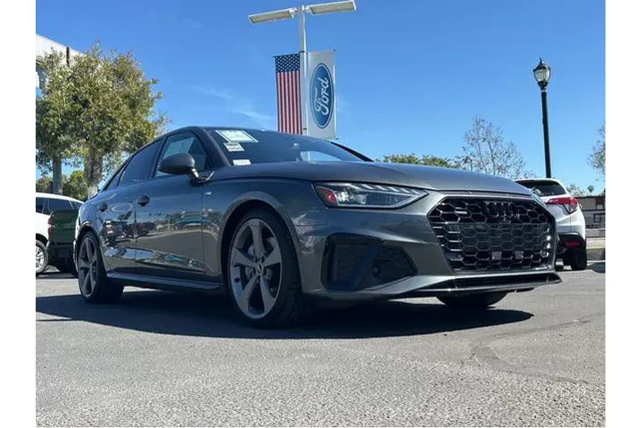 $24000 : Audi A4 2021 AWD quattro S l image 3