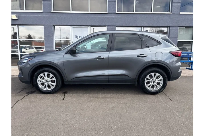 $24995 : 2025 Escape Active image 3