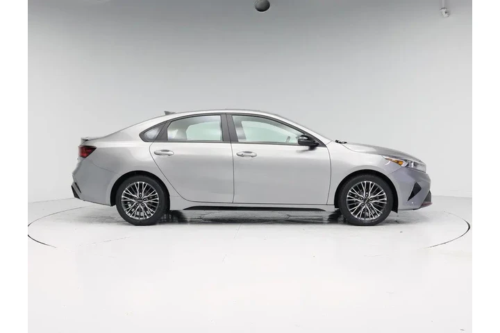 $21998 : Kia Forte 2023 GT-Line 4dr S image 7