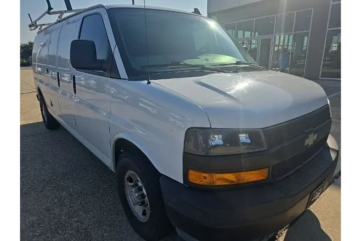 $21980 : Chevrolet Express 2018 2500 image 1