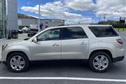 $21360 : PRE-OWNED 2017 ACADIA LIMITED thumbnail