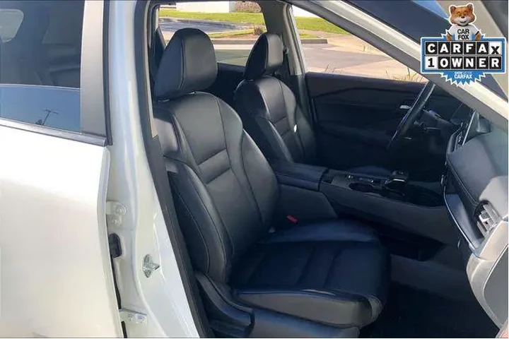 $19985 : Nissan Rogue 2023 SV 4dr Cro image 7