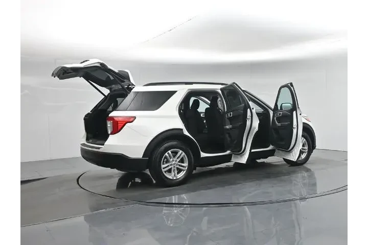 $27100 : Ford Explorer 2022 XLT 4dr S image 6