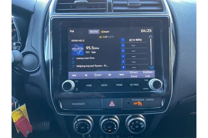 $19000 : Mitsubishi Outlander Sport 2 image 8