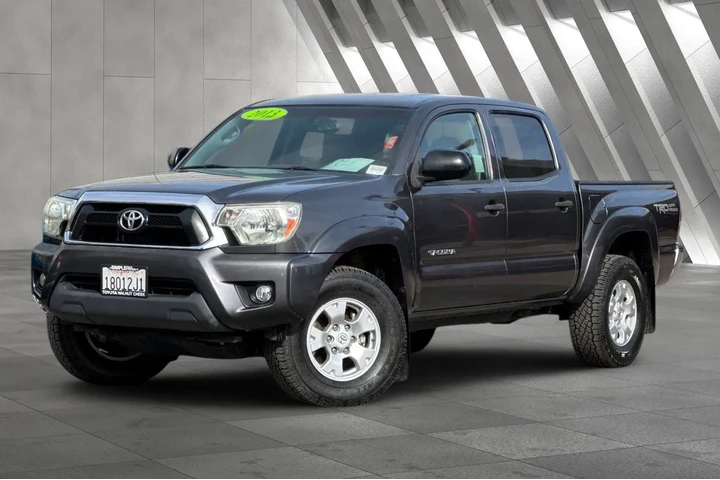 $24000 : Toyota Tacoma 2013 4x4 V6 4d image 2