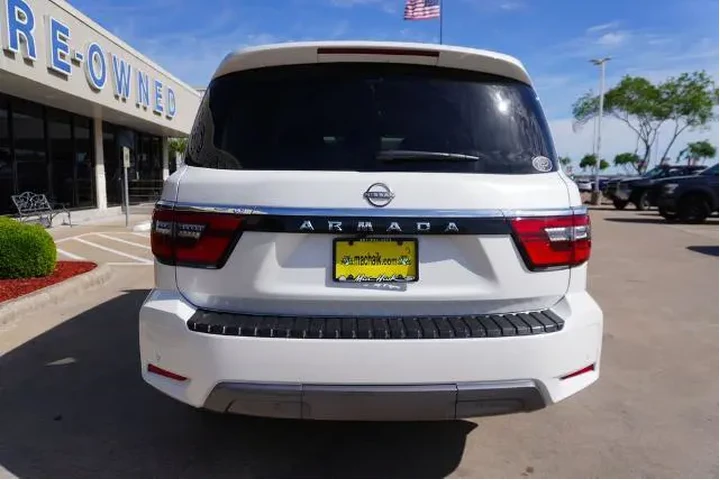 $36488 : Nissan Armada 2023 4x2 SV 4d image 5