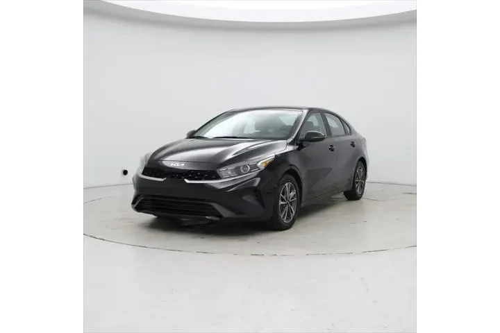 $17998 : Kia Forte 2024 LXS 4dr Sedan image 4