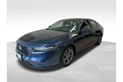 $24824 : Honda Accord 2024 EX 4dr Sed thumbnail