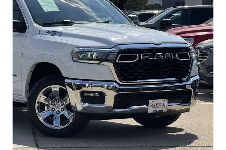 $39887 : Ram 1500 2025 4x4 Big Horn 4 image 2