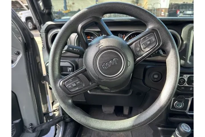 $28034 : Jeep Wrangler 2023 4x4 Sport image 10