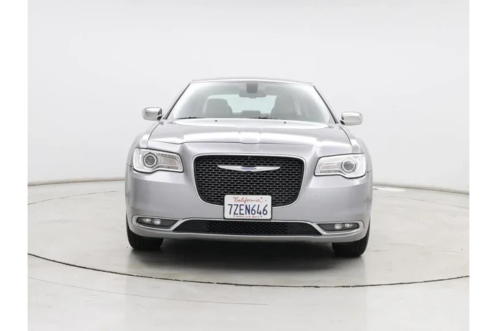 $15998 : Chrysler 300 2016 C 4dr Seda image 5