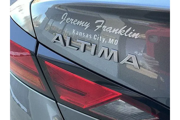 $20988 : Nissan Altima 2024 2.5 SR 4d image 7