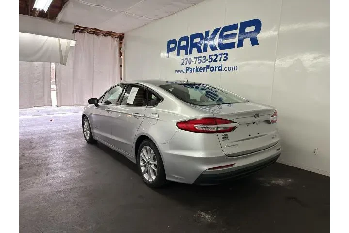 $15285 : Ford Fusion Hybrid 2019 SE 4 image 4