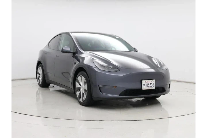 $27998 : Tesla Model Y 2022 AWD Long image 1