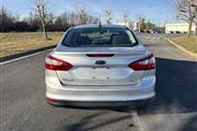$7837 : PRE-OWNED 2013 FORD FOCUS SE thumbnail