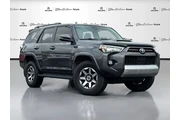 $37798 : Toyota 4Runner 2021 4x4 TRD thumbnail