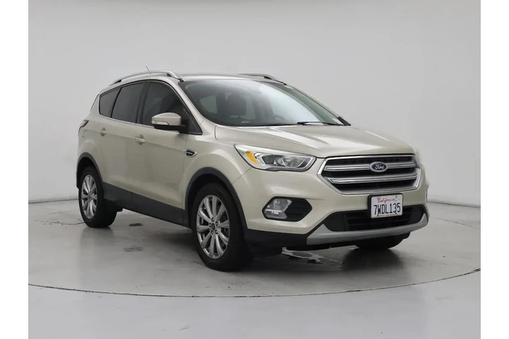 $13998 : Ford Escape 2017 Titanium 4d image 1