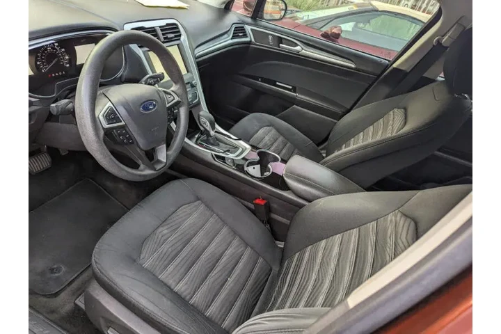 $8990 : 2016 Fusion SE image 7