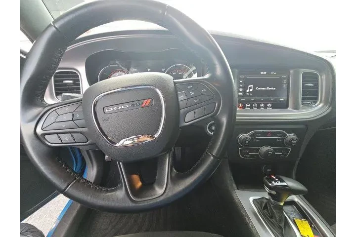$22697 : Dodge Charger 2023 SXT 4dr S image 9
