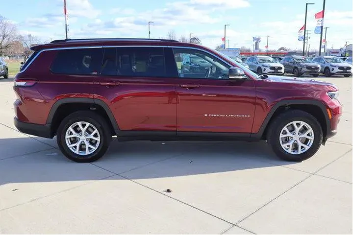 $34990 : Jeep Grand Cherokee L 2023 4 image 4