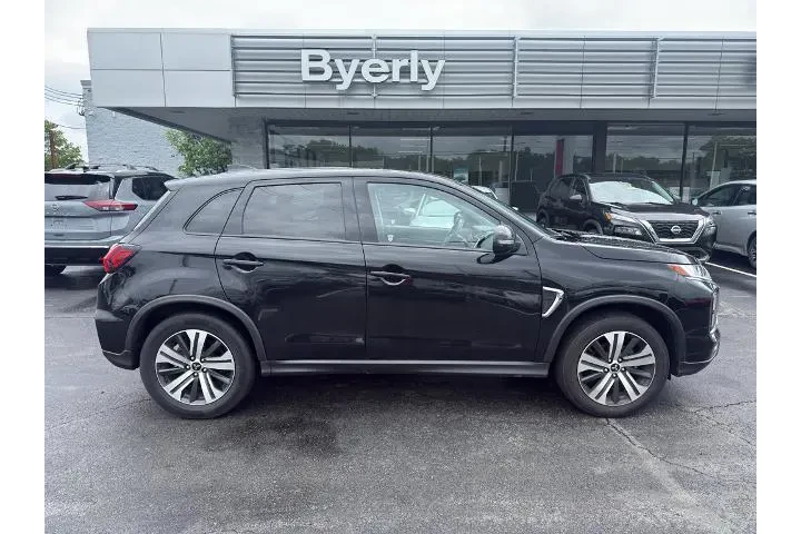 $19995 : Mitsubishi Outlander Sport 2 image 1