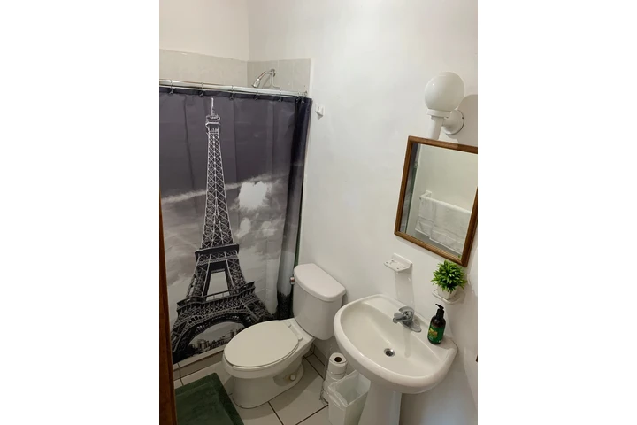 $5800 : RENTO HABITACION AMUEBLADA image 6