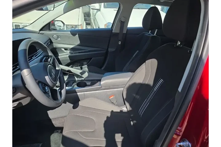 $21991 : Hyundai ELANTRA 2025 SEL Con image 5