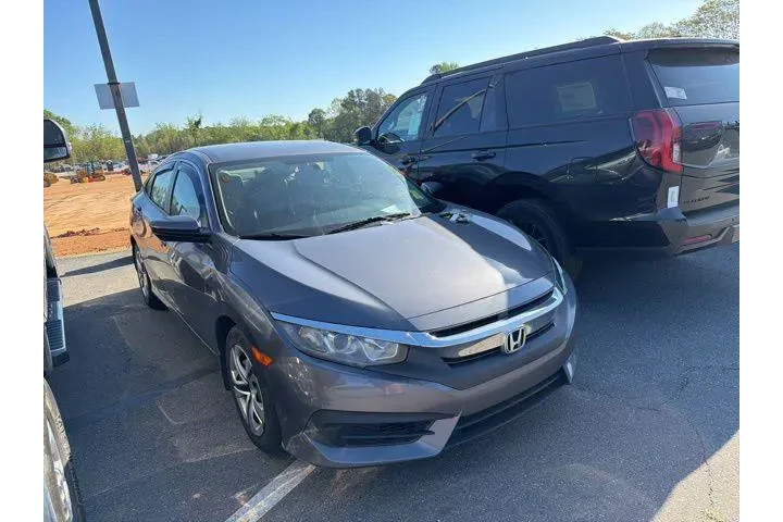 $16992 : Honda Civic 2016 LX 4dr Seda image 2