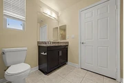 $2000 : ROOM FOR RENT IN RIVERSIDE thumbnail