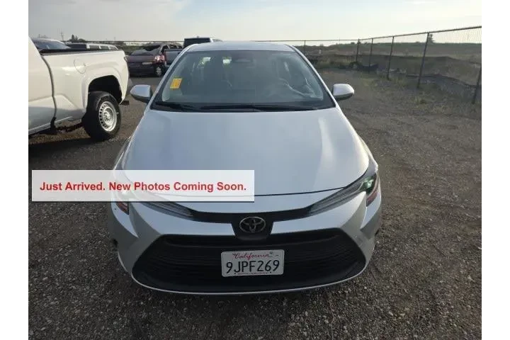$20800 : Toyota Corolla 2024 LE 4dr S image 2