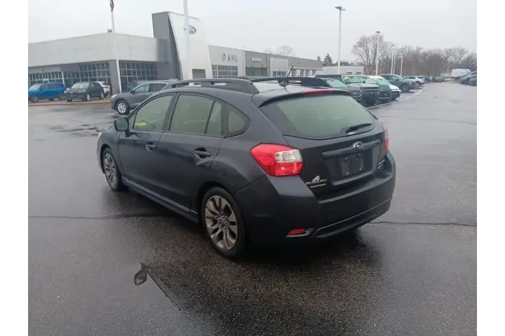 $7500 : Subaru Impreza 2013 AWD 2.0i image 10
