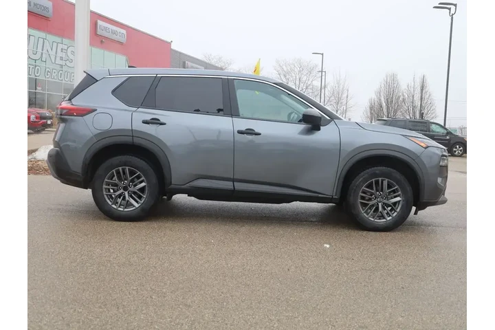 $19377 : Nissan Rogue 2023 AWD S 4dr image 10