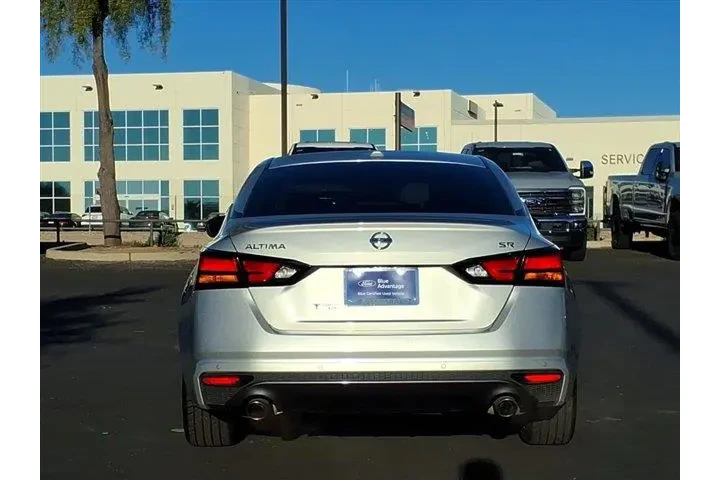 $18663 : Nissan Altima 2021 2.5 SR 4d image 5