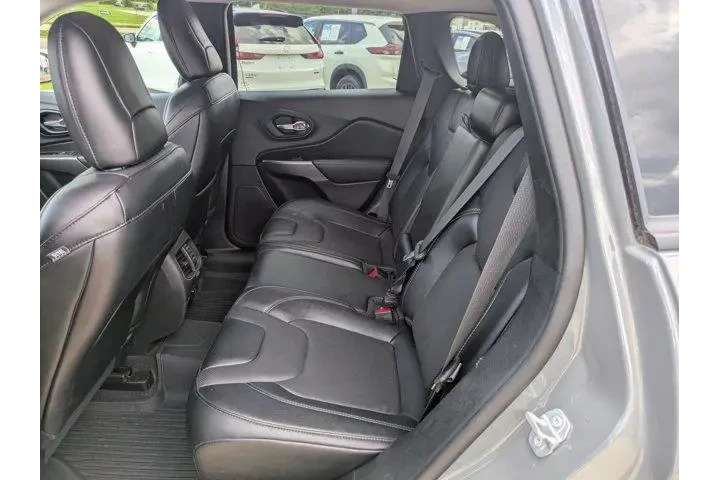 $24990 : Jeep Cherokee 2022 4x4 Latit image 10