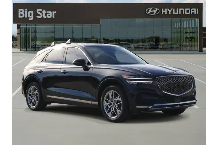 $35988 : Genesis GV70 2023 AWD 2.5T S image 6