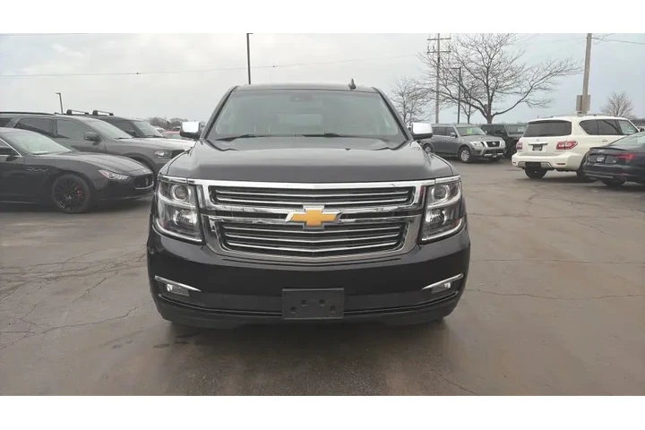 $24995 : 2017 SUBURBAN image 5