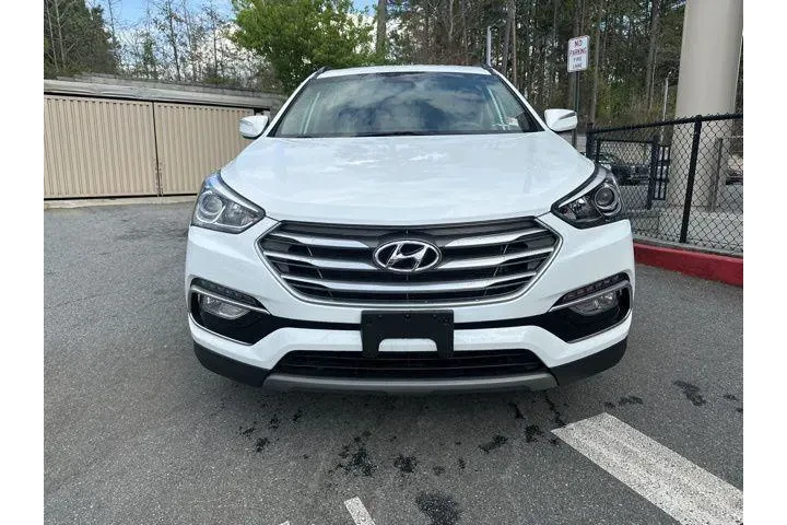 $17541 : Hyundai SANTA FE Sport 2018 image 2
