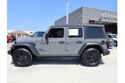 $25397 : Jeep Wrangler Unlimited 2022 thumbnail