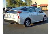 Toyota Prius 2017 Three 4dr