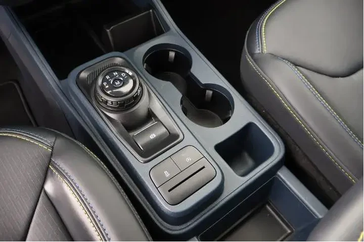 $33042 : Ford Maverick 2025 AWD Lobo image 7