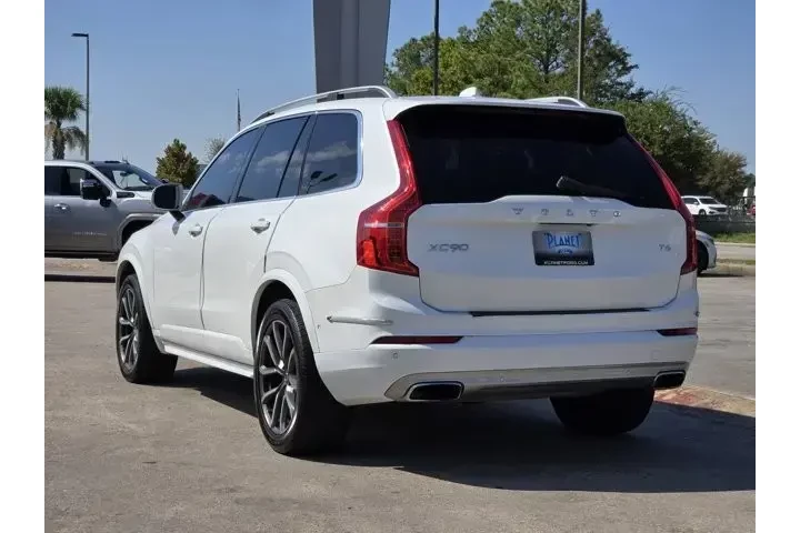 $16895 : Volvo XC90 2016 AWD T6 Momen image 7