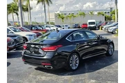 $11990 : Hyundai Genesis 2016 3.8L 4d thumbnail