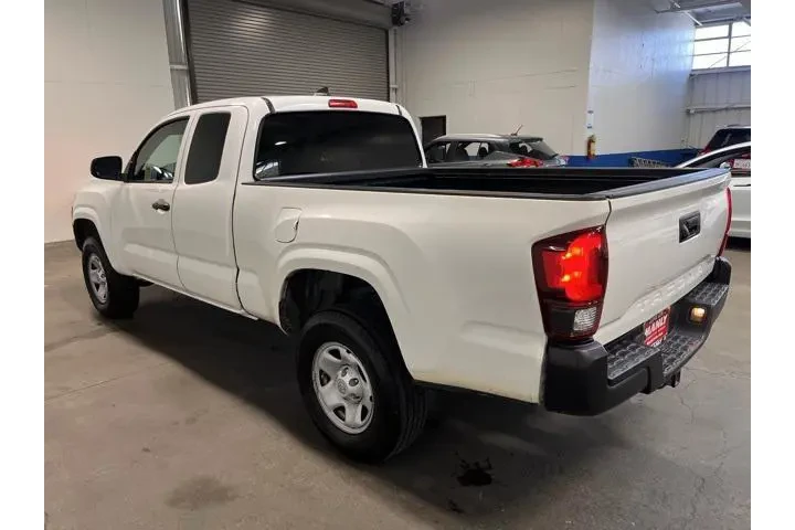 $16924 : Toyota Tacoma 2021 4x2 SR 4d image 5